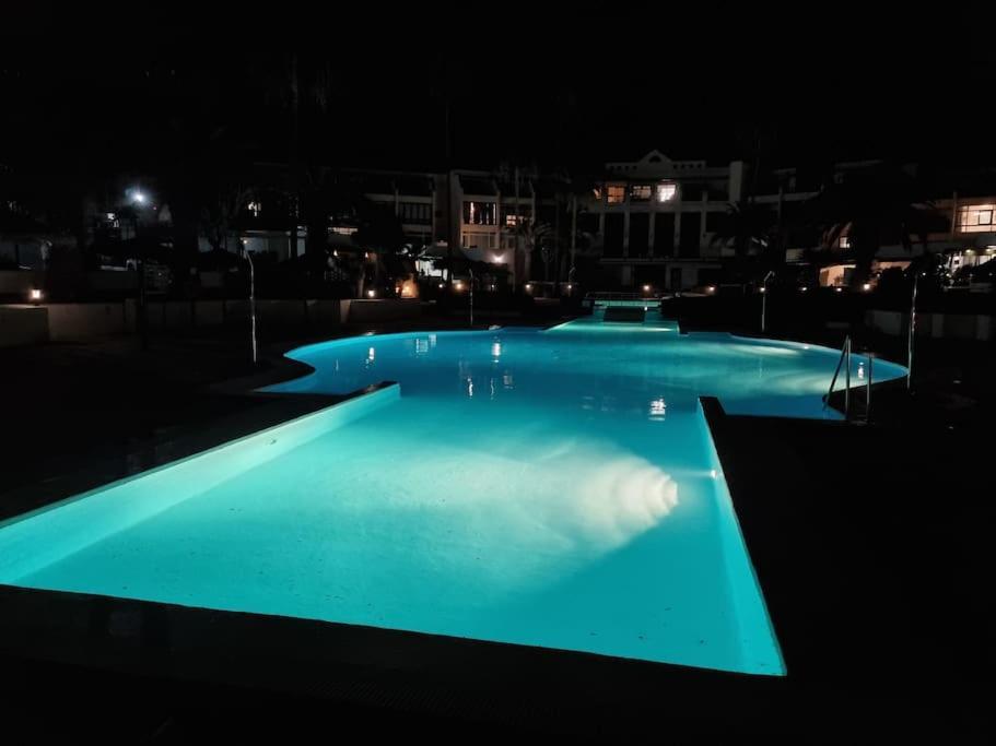 Apartamento Taisa Playa Roca Коста Тегисе Екстериор снимка