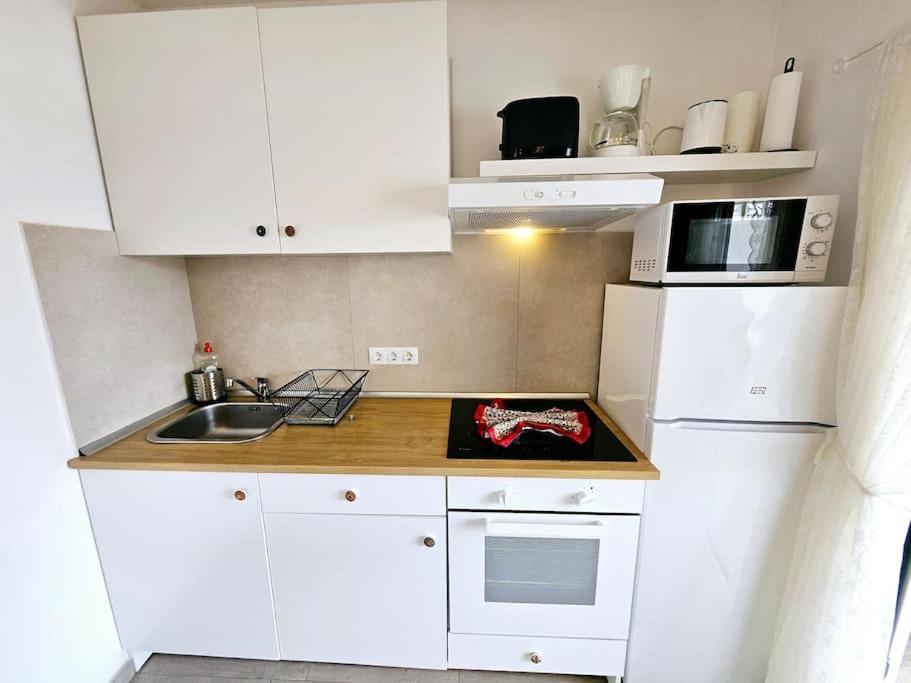 Apartamento Taisa Playa Roca Коста Тегисе Екстериор снимка