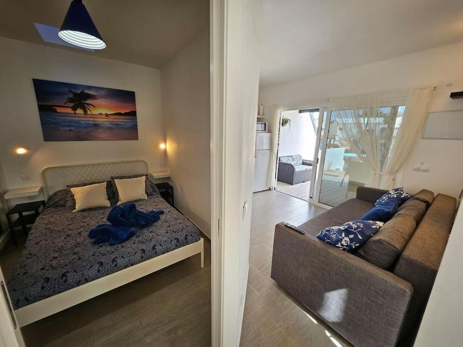 Apartamento Taisa Playa Roca Коста Тегисе Екстериор снимка