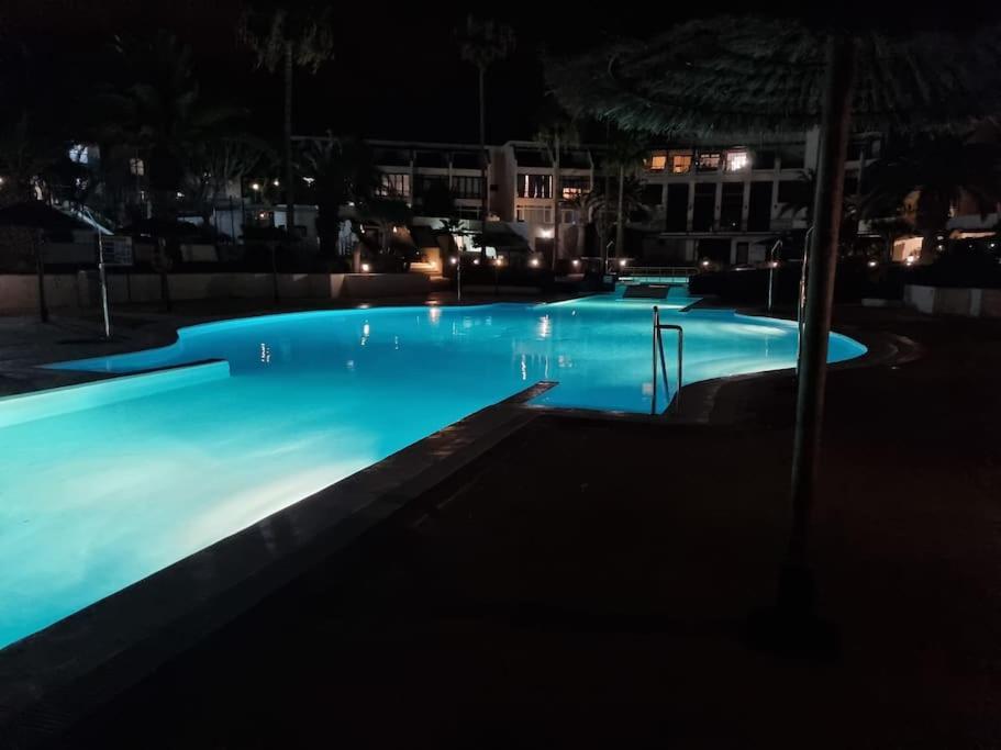 Apartamento Taisa Playa Roca Коста Тегисе Екстериор снимка