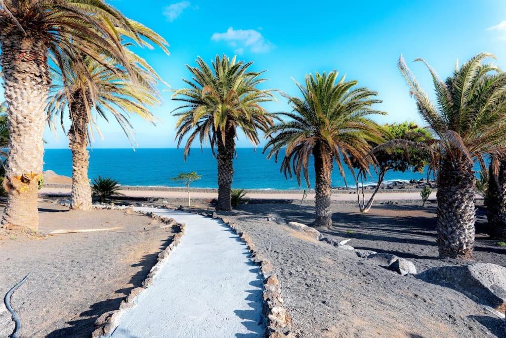 Apartamento Taisa Playa Roca Коста Тегисе Екстериор снимка